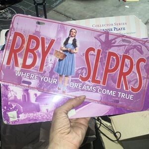 Wizard of Oz Dorothy Pink Collector License Plate